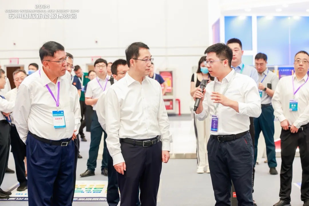 a0024a68-1132-4dc3-b990-9cebd20dda1c.jpg